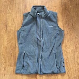 Columbia Zip-Up vest